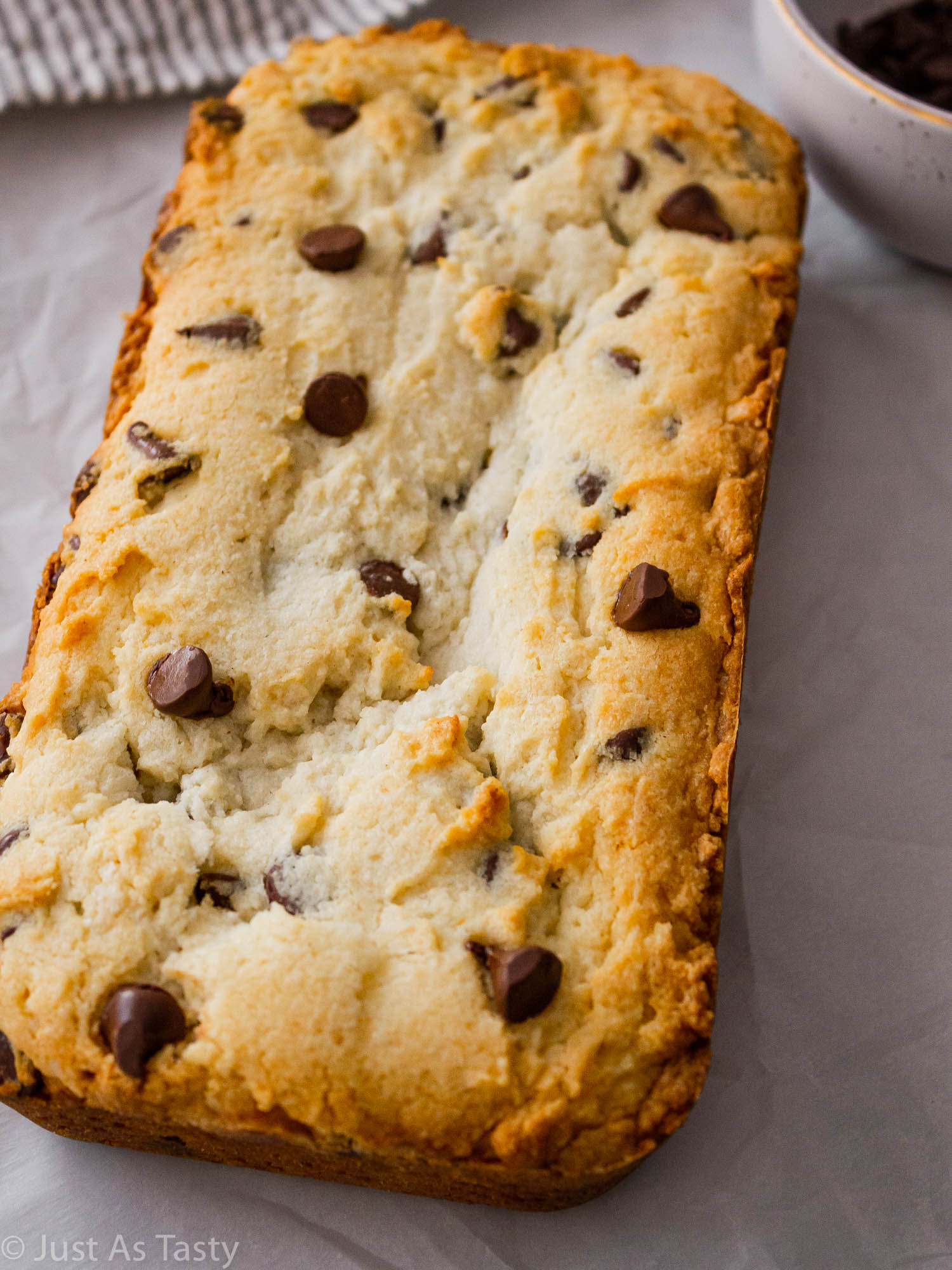 Chocolate chip loaf cake. 
